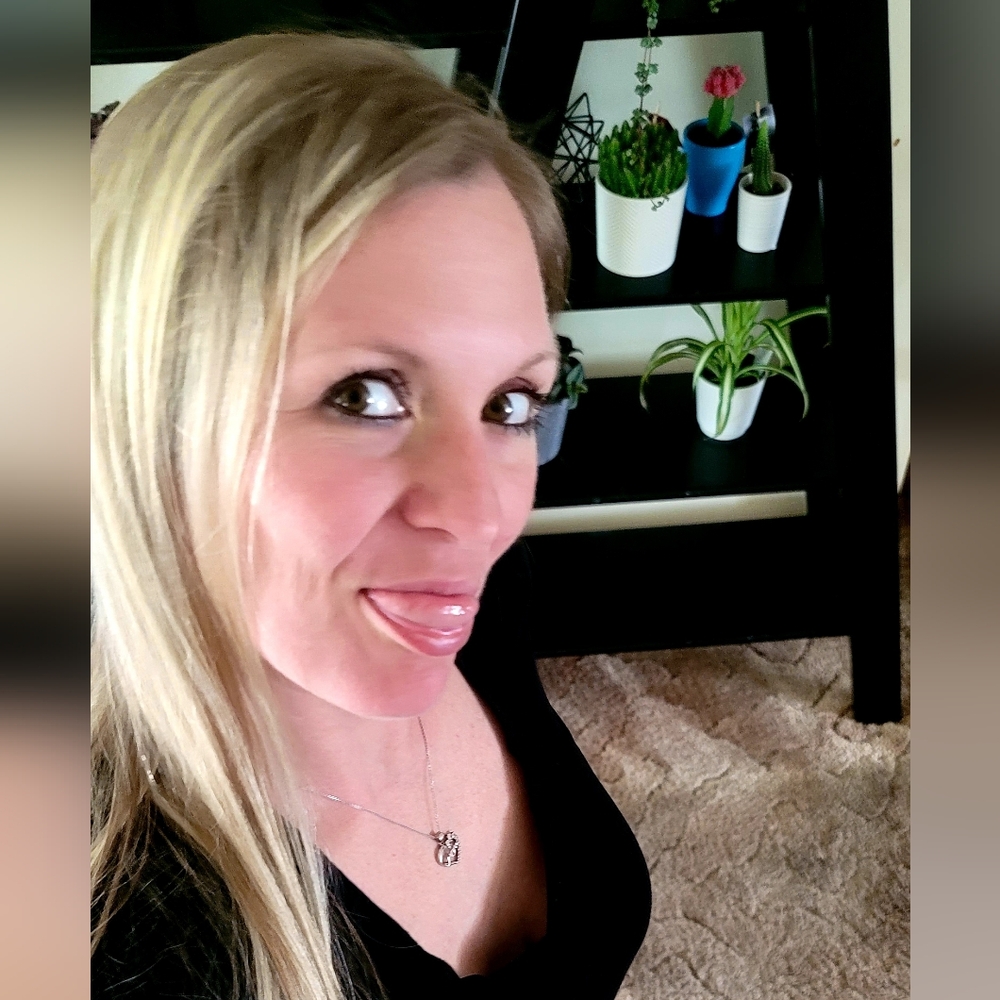 Meet your Posher, Nichole